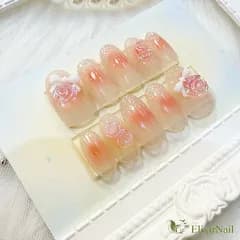 【現品】ネイルチップ　チークネイル　ピンク　薔薇