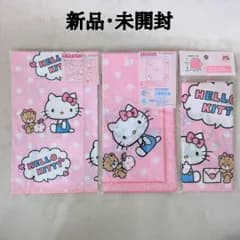 【新品・未開封】サンリオ ハローキティ ランチョンマット ランチクロス コップ袋 3点セット なまえスペース付 日本製 キティちゃん