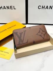 【Louis Vuitton】今日特価！黒色 19x10cm 単ジッパーハンドポーチ 送料無料 限定在庫のお得な価格です！