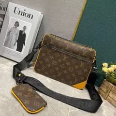 LOUIS★ショルダーバッグ