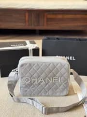 【今日特価】Chanel Vintage Fitness Sports Bag & 24Ss Camera Bag ヴィンテージフィットネススポーツバッグ & 24Ss カメラバッグ