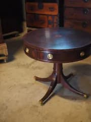 アメリカ製 historical james river plantation furniture社 丸テーブル　古録展  送料無料　中古 品番F4632