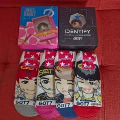 GOT7 スペシャル EDITION エディション フィギュア アルバム ＆ 靴下 セット