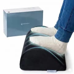 ★新品★MyComfort プレミアム フットレスト デスク下 足置き 足置き台 足枕 あしまくら デスク リモートワーク テレワーク 車用 (ブラック) | フットピロー クッション 高級ベロア生地 姿勢フォロー 裏面滑り止め付 椅子 母の 44555da5