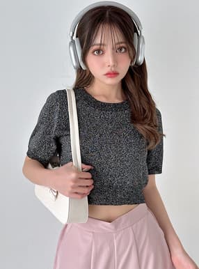 ラメニットショート丈トップス