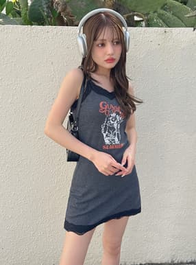 カップ付きレースミニキャミワンピース