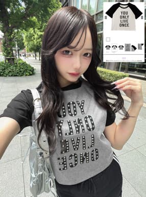 配色ラグランロゴプリントラインストーンTシャツ