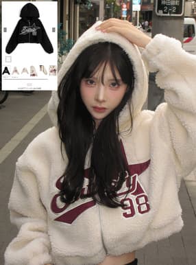 ロゴボアパーカー