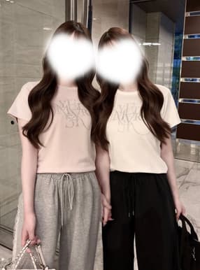 ラインストーンロゴTシャツ