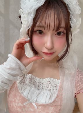 レースレイヤード風リボントップス