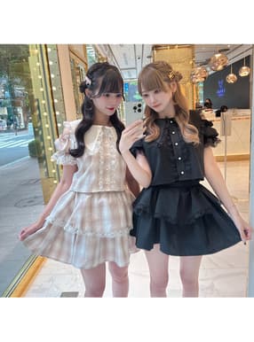 セーラーブラウス×ティアードスカートチェックセットアップ
